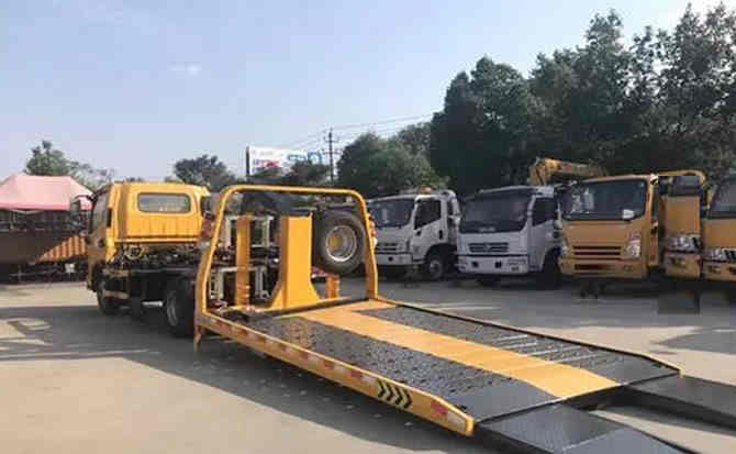 天涯区汽车中途维修案例